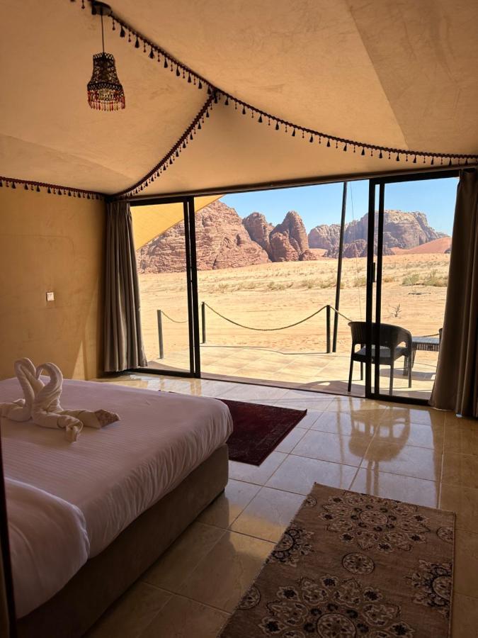 Wadi Rum Mirror Camp Екстер'єр фото