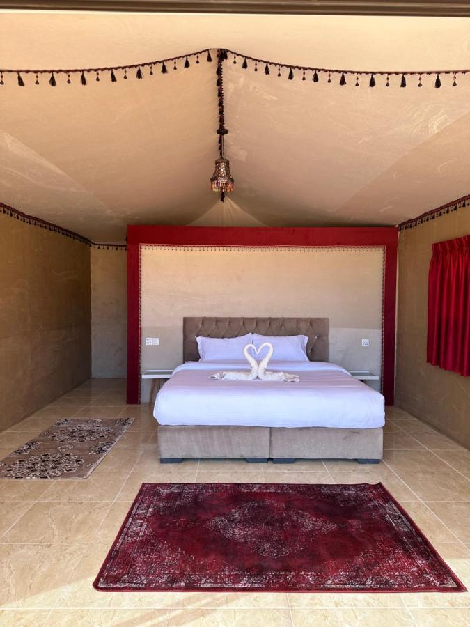 Wadi Rum Mirror Camp Екстер'єр фото