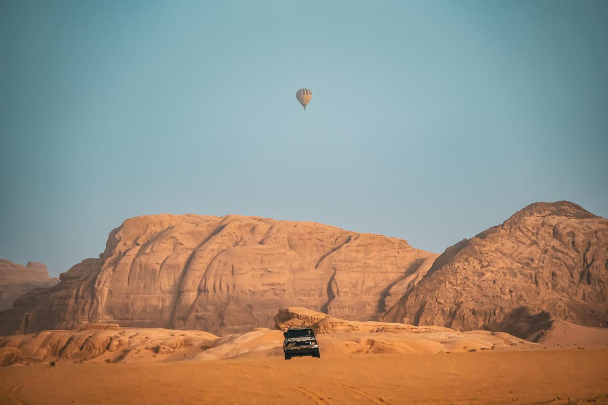 Wadi Rum Mirror Camp Екстер'єр фото